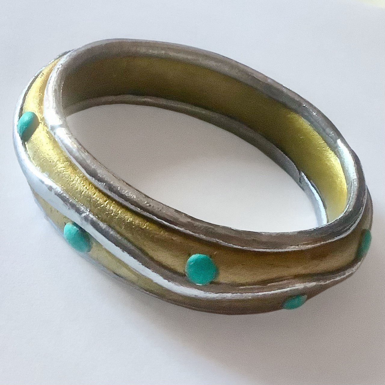 Experiments with foam&nbsp;clay